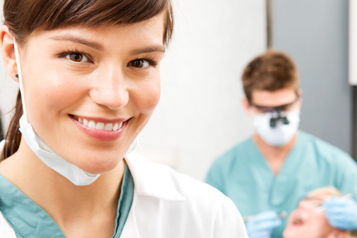 Clinical Dental Assistant Image
